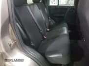 ✅ 2004 Jeep Liberty Renegade • VIN: 1J4GL38K74W176599 • Lot: 66299795. Wystawiony na Copart z przebiegiem 193 938 mil. Bezpłatny archiwum sprzedaży aukcyjnych z USA i szczegółowy raport historii pojazdu na DreamBid. Zdjęcie 11.