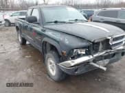 ✅ 2000 Dodge Dakota Sport • VIN: 1B7GG22N3YS539484 • Lot: 41748568. Wystawiony na IAAI z przebiegiem 290 117 mil. Bezpłatny archiwum sprzedaży aukcyjnych z USA i szczegółowy raport historii pojazdu na DreamBid. Zdjęcie 6.