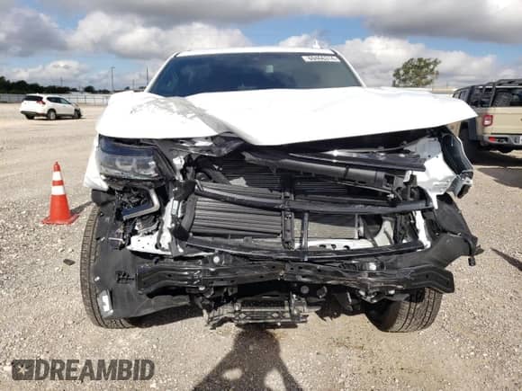 2024 Chevrolet Suburban LT z VIN 1GNSCCKD7RR191966, wystawiony jako Copart lot #69466314 z przebiegiem 7 066 mil mil oraz Szkoda całkowita • Salvage title. Historia ofert i sprzedaży dostępna na DreamBid. Obrazek 5.