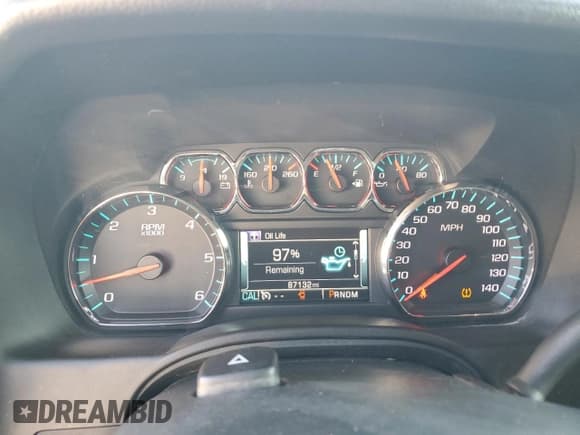 ✅ 2016 Chevrolet Suburban LT • VIN: 1GNSKHKC9GR184702 • Лот: 70299475. Опубликован ранее на Copart с пробегом 87 132 миль. Бесплатный доступ к архиву аукционных продаж из США и подробный отчёт об истории автомобиля на DreamBid. Изображение 9.