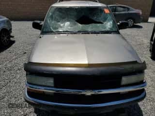 1999 Chevrolet Blazer LS z VIN 1GNDT13W4X2176778, wystawiony jako Copart lot #61965294 z przebiegiem 196 511 mil mil oraz Szkoda całkowita • Salvage title. Historia ofert i sprzedaży dostępna na DreamBid. Obrazek 5.