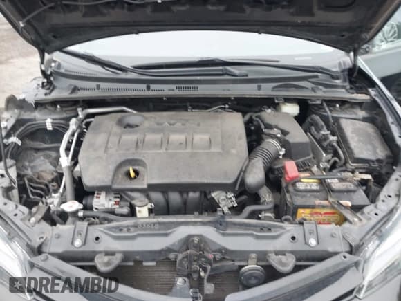 ✅ 2018 Toyota Corolla L • VIN: 2T1BURHE2JC005435 • Lot: 43768147. Wystawiony na IAAI z przebiegiem 140 238 mil. Bezpłatny archiwum sprzedaży aukcyjnych z USA i szczegółowy raport historii pojazdu na DreamBid. Zdjęcie 10.