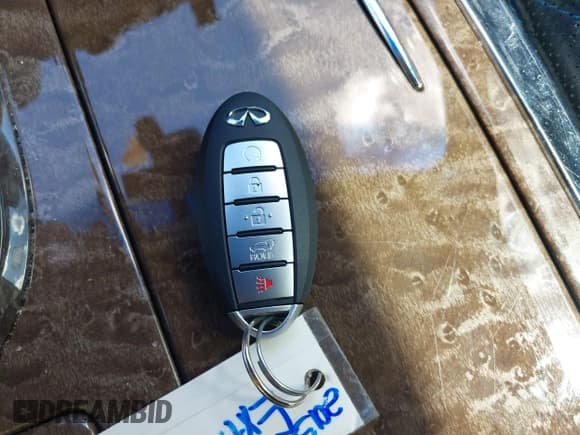 ✅ 2015 Infiniti QX80 • VIN: JN8AZ2NF6F9572136 • Лот: 43502900. Опубликован ранее на IAAI с пробегом 178 135 миль. Бесплатный доступ к архиву аукционных продаж из США и подробный отчёт об истории автомобиля на DreamBid. Изображение 11.