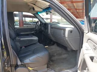 ✅ 2005 Chevrolet Silverado 1500 Z71 • VIN: 2GCEK13T851265806 • Lot: 43056807. Wystawiony na IAAI z przebiegiem 153 885 mil. Bezpłatny archiwum sprzedaży aukcyjnych z USA i szczegółowy raport historii pojazdu na DreamBid. Zdjęcie 5.