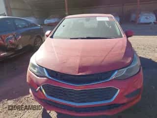 2017 Chevrolet Cruze LT z VIN 1G1BE5SM8H7186132, wystawiony jako IAAI lot #43436527 z przebiegiem 250 948 mil mil oraz . Historia ofert i sprzedaży dostępna na DreamBid. Obrazek 6.