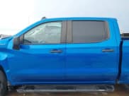 ✅ 2023 Chevrolet Silverado 1500 Custom • VIN: 1GCPABEK4PZ110427 • Lot: 42484579. Wystawiony na IAAI z przebiegiem 35 632 mil. Bezpłatny archiwum sprzedaży aukcyjnych z USA i szczegółowy raport historii pojazdu na DreamBid. Zdjęcie 14.