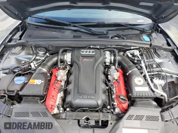 ✅ 2014 Audi RS 5 • VIN: WUAC6AFR2EA900183 • Лот: 86091625. Опубликован ранее на Copart с пробегом 138 083 миль. Бесплатный доступ к архиву аукционных продаж из США и подробный отчёт об истории автомобиля на DreamBid. Изображение 11.