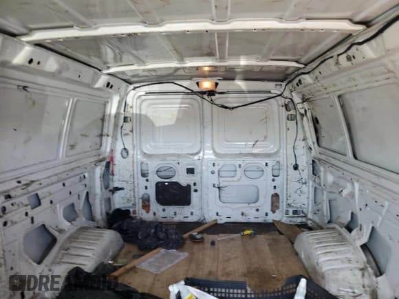 ✅ 2007 Ford Econoline Cargo Commercial • VIN: 1FTNE24W77DB39045 • Lot: 81669135. Listed on Copart with 214,305 mi. Free auction sales archive from the USA and detailed vehicle history report at DreamBid. Image 10.