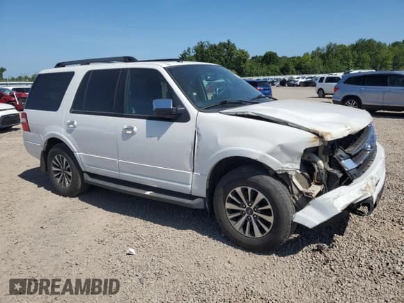 ✅ 2015 Ford Expedition XLT • VIN: 1FMJU1JT0FEF48949 • Lot: 67844945. Wystawiony na Copart z przebiegiem 115 019 mil. Bezpłatny archiwum sprzedaży aukcyjnych z USA i szczegółowy raport historii pojazdu na DreamBid. Zdjęcie 4.