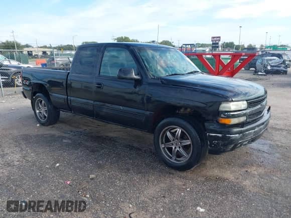 1999 Chevrolet Silverado 1500 LS with VIN 1GCEK19V9XZ183442, listed as a IAAI auction lot 43222014 with Not provided miles and . Bid and sale history available at DreamBid. Image 1.