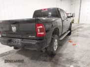 ✅ 2022 Ram 2500 Big Horn • VIN: 3C6UR5DJ8NG145207 • Lot: 41512026. Listed on IAAI with 73,951 mi. Free auction sales archive from the USA and detailed vehicle history report at DreamBid. Image 4.