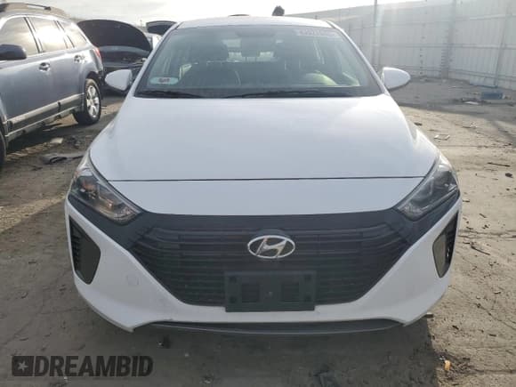✅ 2019 Hyundai Ioniq Blue • VIN: KMHC65LC9KU175045 • Lot: 43922635. Wystawiony na Copart z przebiegiem 13 836 mil. Bezpłatny archiwum sprzedaży aukcyjnych z USA i szczegółowy raport historii pojazdu na DreamBid. Zdjęcie 5.