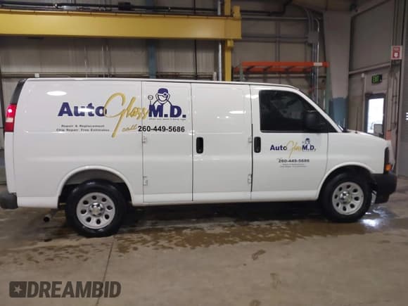 ✅ 2014 Chevrolet Express Cargo • VIN: 1GCSGAFX0E1112670 • Lot: 38943752. Wystawiony na IAAI z przebiegiem 75 527 mil. Bezpłatny archiwum sprzedaży aukcyjnych z USA i szczegółowy raport historii pojazdu na DreamBid. Zdjęcie 14.