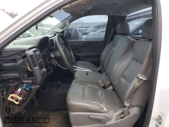 2016 Chevrolet Silverado 1500 LS z VIN 1GCNKNEH5GZ184062, wystawiony jako Copart lot #86850104 z przebiegiem 191 427 mil mil oraz Czysty tytuł • Clean title. Historia ofert i sprzedaży dostępna na DreamBid. Obrazek 7.