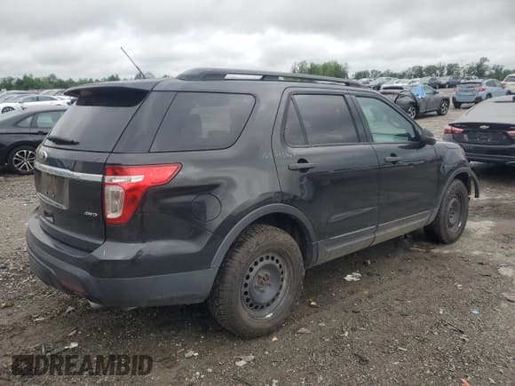 ✅ 2014 Ford Explorer • VIN: 1FM5K8B83EGC40090 • Lot: 57321695. Listed on Copart with 92,818 mi. Free auction sales archive from the USA and detailed vehicle history report at DreamBid. Image 3.