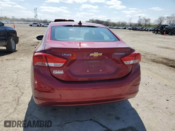✅ 2019 Chevrolet Cruze Premier • VIN: 1G1BF5SM3K7123458 • Lot: 52916845. Wystawiony na Copart z przebiegiem 96 980 mil mil. Skorzystaj z bezpłatnego archiwum sprzedaży aukcyjnych z USA i zobacz szczegółowy raport historii pojazdu na DreamBid. Zdjęcie 6.