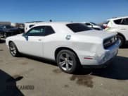 ✅ 2016 Dodge Challenger SXT Plus • VIN: 2C3CDZAG9GH117376 • Lot: 71111524. Wystawiony na Copart z przebiegiem 201 473 mil. Bezpłatny archiwum sprzedaży aukcyjnych z USA i szczegółowy raport historii pojazdu na DreamBid. Zdjęcie 2.