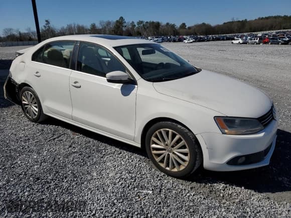 ✅ 2012 Volkswagen Jetta SEL • VIN: 3VWLX7AJ2CM398996 • Lot: 48618985. Listed on Copart with 107,832 mi. Free auction sales archive from the USA and detailed vehicle history report at DreamBid. Image 4.