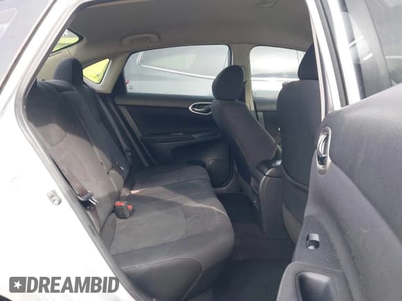 ✅ 2014 Nissan Sentra SV • VIN: 3N1AB7AP5EY209480 • Lot: 41530441. Listed on IAAI with 204,466 mi. Free auction sales archive from the USA and detailed vehicle history report at DreamBid. Image 8.