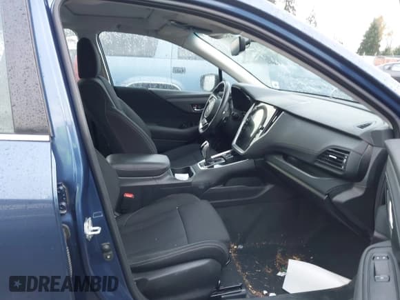 ✅ 2021 Subaru Legacy Premium • VIN: 4S3BWAF64M3011306 • Lot: 43640393. Listed on IAAI with 41,899 mi. Free auction sales archive from the USA and detailed vehicle history report at DreamBid. Image 5.