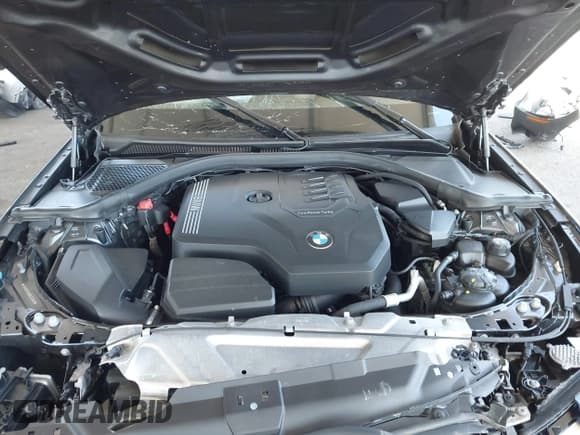 ✅ 2022 BMW 3 Series 330i • VIN: 3MW5R1J08N8C55960 • Lot: 42505207. Listed on IAAI with Not provided. Free auction sales archive from the USA and detailed vehicle history report at DreamBid. Image 10.