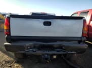 ✅ 2001 Chevrolet Silverado 2500HD LS • VIN: 1GCHK23U01F199623 • Lot: 85271075. Wystawiony na Copart z przebiegiem Nie podano. Bezpłatny archiwum sprzedaży aukcyjnych z USA i szczegółowy raport historii pojazdu na DreamBid. Zdjęcie 6.