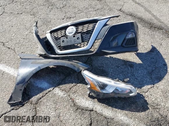 ✅ 2019 Nissan Altima S • VIN: 1N4BL4BV9KC245306 • Lot: 70687275. Wystawiony na Copart z przebiegiem 119 327 mil. Bezpłatny archiwum sprzedaży aukcyjnych z USA i szczegółowy raport historii pojazdu na DreamBid. Zdjęcie 12.