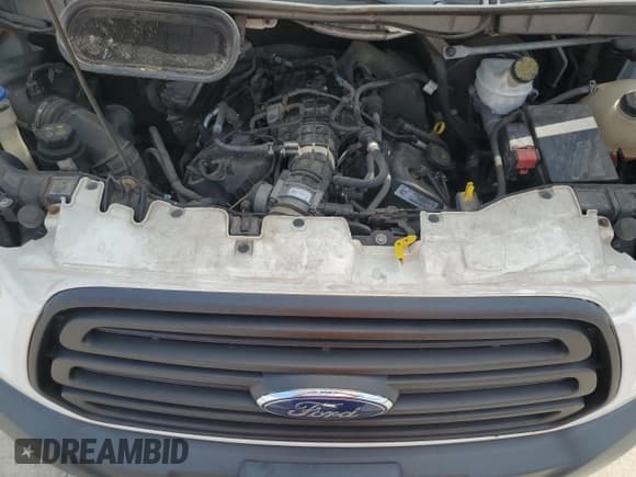 ✅ 2017 Ford Transit • VIN: 1FTYR2CG8HKA25483 • Lot: 70963565. Listed on Copart with 92,155 mi. Free auction sales archive from the USA and detailed vehicle history report at DreamBid. Image 11.