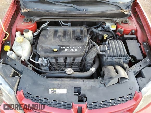 ✅ 2014 Dodge Avenger SE • VIN: 1C3CDZAB1EN175538 • Lot: 80088844. Wystawiony na Copart z przebiegiem 105 630 mil. Bezpłatny archiwum sprzedaży aukcyjnych z USA i szczegółowy raport historii pojazdu na DreamBid. Zdjęcie 11.