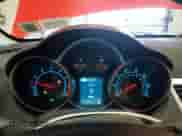 2014 Chevrolet Cruze 1LT z VIN 1G1PC5SB0E7301330, wystawiony jako Copart lot #89848315 z przebiegiem 33 098 mil mil oraz Szkoda całkowita • Salvage title. Historia ofert i sprzedaży dostępna na DreamBid. Obrazek 9.