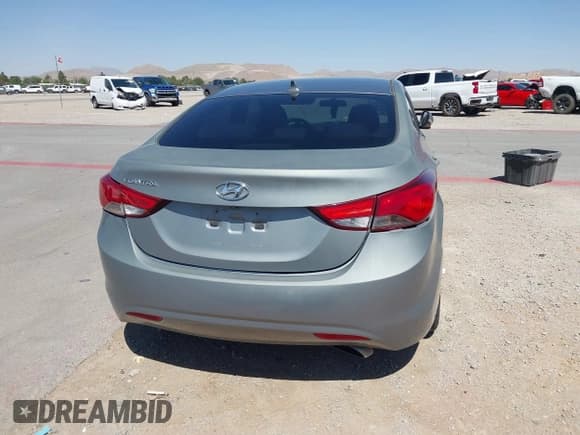 ✅ 2015 Hyundai Elantra Sport • VIN: KMHDH4AH4FU382729 • Lot: 42132468. Listed on IAAI with 76,445 mi. Free auction sales archive from the USA and detailed vehicle history report at DreamBid. Image 16.