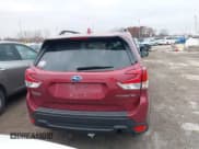 ✅ 2021 Subaru Forester Premium • VIN: JF2SKAFC2MH509655 • Lot: 43730203. Wystawiony na IAAI z przebiegiem 13 911 mil. Bezpłatny archiwum sprzedaży aukcyjnych z USA i szczegółowy raport historii pojazdu na DreamBid. Zdjęcie 16.