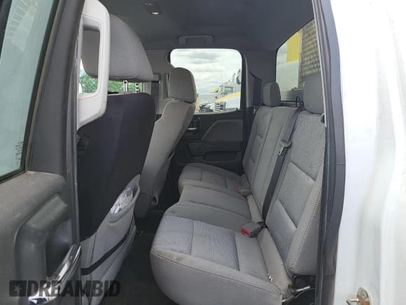 ✅ 2018 Chevrolet Silverado 2500HD Work Truck • VIN: 1GC2CUEG8JZ251987 • Lot: 42890590. Wystawiony na IAAI z przebiegiem 264 399 mil. Bezpłatny archiwum sprzedaży aukcyjnych z USA i szczegółowy raport historii pojazdu na DreamBid. Zdjęcie 1.