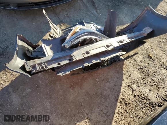 ✅ 2019 Toyota Corolla SE • VIN: JTNK4RBE2K3012917 • Lot: 71730645. Wystawiony na Copart z przebiegiem 117 938 mil. Bezpłatny archiwum sprzedaży aukcyjnych z USA i szczegółowy raport historii pojazdu na DreamBid. Zdjęcie 12.