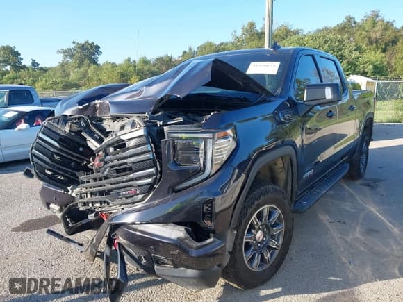 ✅ 2024 GMC Sierra 1500 AT4 • VIN: 3GTUUEE88RG236194 • Лот: 43390633. Опубликован ранее на IAAI с пробегом 35 734 миль. Бесплатный доступ к архиву аукционных продаж из США и подробный отчёт об истории автомобиля на DreamBid. Изображение 17.