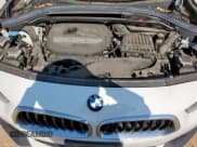 ✅ 2020 BMW X2 sDrive28i • VIN: WBXYH9C07L5R59613 • Lot: 80666525. Wystawiony na Copart z przebiegiem 34 060 mil. Bezpłatny archiwum sprzedaży aukcyjnych z USA i szczegółowy raport historii pojazdu na DreamBid. Zdjęcie 12.