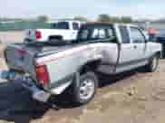 1995 Dodge Dakota z VIN 1B7GL23X4SS149528, wystawiony jako IAAI lot #42049475 z przebiegiem 168 078 mil mil oraz . Historia ofert i sprzedaży dostępna na DreamBid. Obrazek 4.