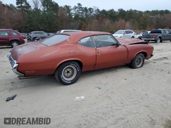 ✅ 1970 Oldsmobile Cutlass • VIN: 336870M340802 • Лот: 80190234. Опубликован ранее на Copart с пробегом 13 668 миль. Бесплатный доступ к архиву аукционных продаж из США и подробный отчёт об истории автомобиля на DreamBid. Изображение 3.