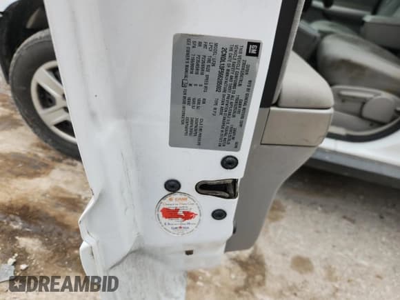 ✅ 2006 Chevrolet Equinox LS • VIN: 2CNDL13F566205002 • Лот: 63981895. Опубликован ранее на Copart с пробегом 230 107 миль. Бесплатный доступ к архиву аукционных продаж из США и подробный отчёт об истории автомобиля на DreamBid. Изображение 13.