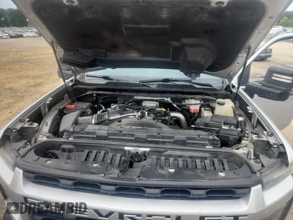 ✅ 2023 Chevrolet Silverado 2500HD Custom • VIN: 2GC4YMEY1P1727467 • Лот: 70299495. Опубликован ранее на Copart с пробегом 242 482 миль. Бесплатный доступ к архиву аукционных продаж из США и подробный отчёт об истории автомобиля на DreamBid. Изображение 11.