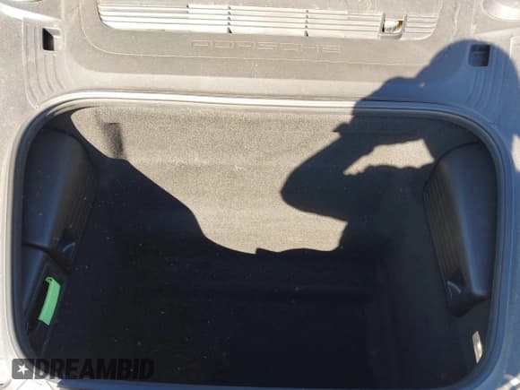 ✅ 2017 Porsche 718 Boxster • VIN: WP0CA2A87HS221816 • Lot: 43619804. Wystawiony na IAAI z przebiegiem 30 317 mil. Bezpłatny archiwum sprzedaży aukcyjnych z USA i szczegółowy raport historii pojazdu na DreamBid. Zdjęcie 10.