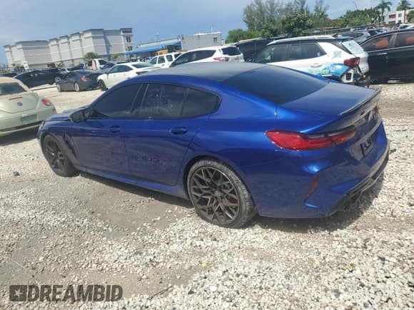 ✅ 2023 BMW M8 Competition • VIN: WBSGV0C00PCK98451 • Lot: 68269445. Wystawiony na Copart z przebiegiem 22 695 mil. Bezpłatny archiwum sprzedaży aukcyjnych z USA i szczegółowy raport historii pojazdu na DreamBid. Zdjęcie 2.