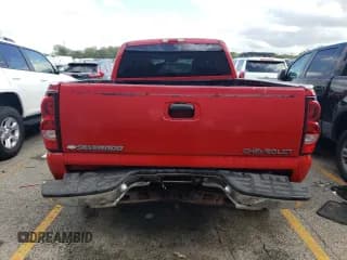 ✅ 2004 Chevrolet Silverado 1500 Z71 • VIN: 2GCEK19T741209992 • Лот: 73168454. Опубликован ранее на Copart с пробегом 152 212 миль. Бесплатный доступ к архиву аукционных продаж из США и подробный отчёт об истории автомобиля на DreamBid. Изображение 6.