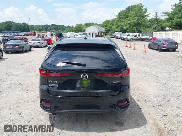 ✅ 2025 Mazda CX-70 S Premium • VIN: JM3KJDHC0S1103645 • Lot: 42696584. Listed on IAAI with 10,165 mi. Free auction sales archive from the USA and detailed vehicle history report at DreamBid. Image 16.