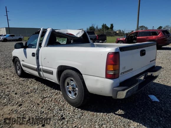 ✅ 2000 Chevrolet Silverado 1500 • VIN: 1GCEC14W1YZ365568 • Лот: 74955444. Опубликован ранее на Copart с пробегом Не указан. Бесплатный доступ к архиву аукционных продаж из США и подробный отчёт об истории автомобиля на DreamBid. Изображение 2.