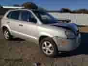 2008 Hyundai Tucson GLS z VIN KM8JM12B78U765834, wystawiony jako Copart lot #80393914 z przebiegiem 184 976 mil mil oraz Szkoda całkowita • Salvage title. Historia ofert i sprzedaży dostępna na DreamBid. Obrazek 4.