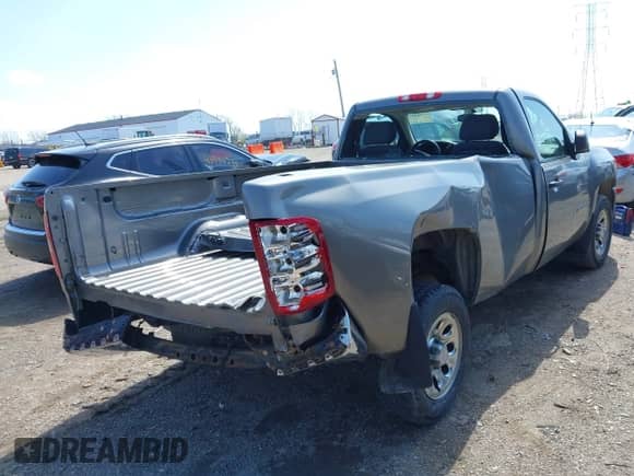 2008 Chevrolet Silverado 1500 Work Truck with VIN 1GCEC14X18Z241180, listed as a IAAI auction lot 41983221 with 103,974 mi miles and . Bid and sale history available at DreamBid. Image 6.