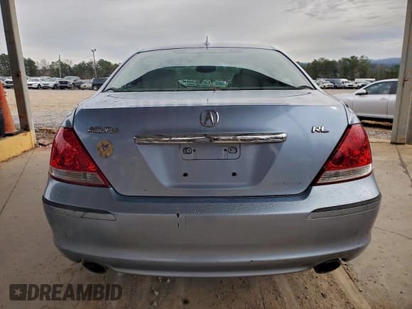 ✅ 2005 Acura RL • VIN: JH4KB16545C016895 • Lot: 94762325. Wystawiony na Copart z przebiegiem 225 440 mil. Bezpłatny archiwum sprzedaży aukcyjnych z USA i szczegółowy raport historii pojazdu na DreamBid. Zdjęcie 6.