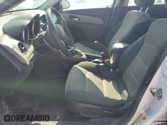 ✅ 2016 Chevrolet Cruze LS • VIN: 1G1PB5SH3G7203001 • Lot: 56022635. Listed on Copart with 125,939 mi. Free auction sales archive from the USA and detailed vehicle history report at DreamBid. Image 7.