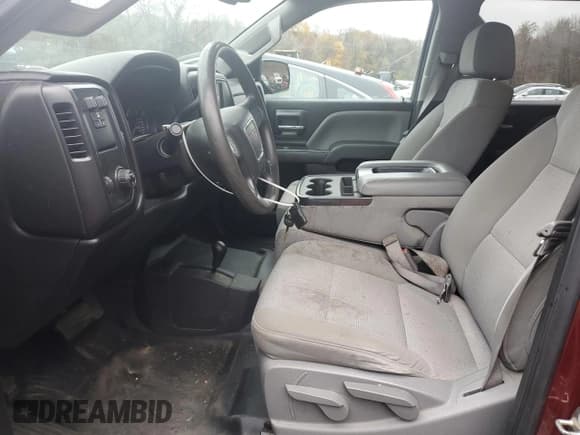 ✅ 2016 GMC Sierra 2500HD • VIN: 1GT12REG9GF119861 • Lot: 89830535. Wystawiony na Copart z przebiegiem 101 381 mil. Bezpłatny archiwum sprzedaży aukcyjnych z USA i szczegółowy raport historii pojazdu na DreamBid. Zdjęcie 7.